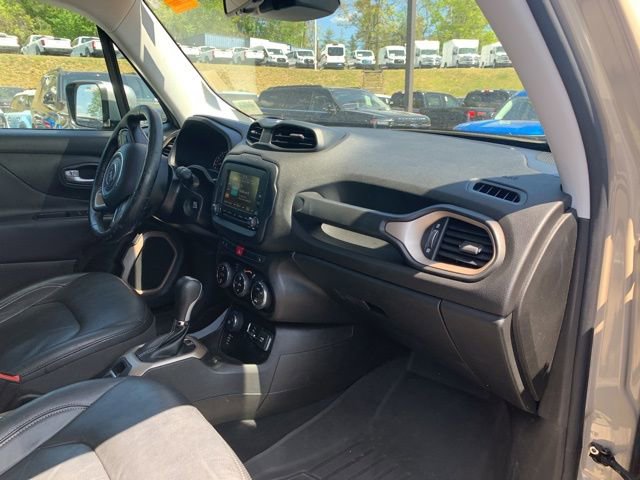 Used 2016 Jeep Renegade Limited AWD/4WD image 16
