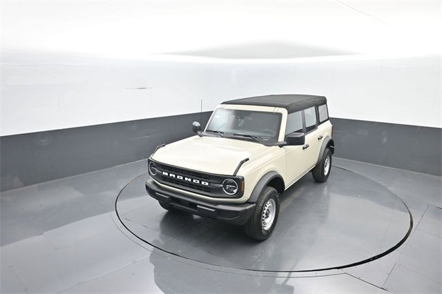 New 2025 Ford Bronco 4-Door image 20