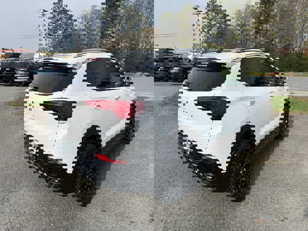 New 2026 Buick Encore GX Sport Touring image 5