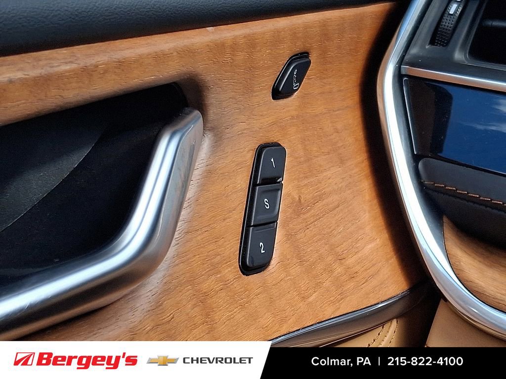 Used 2023 Jeep Grand Cherokee L Summit AWD/4WD image 29