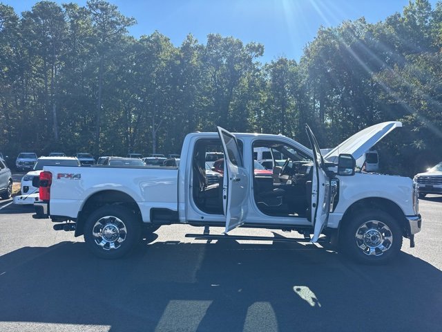 New 2026 Ford F250 King Ranch w/ Chrome Package image 29