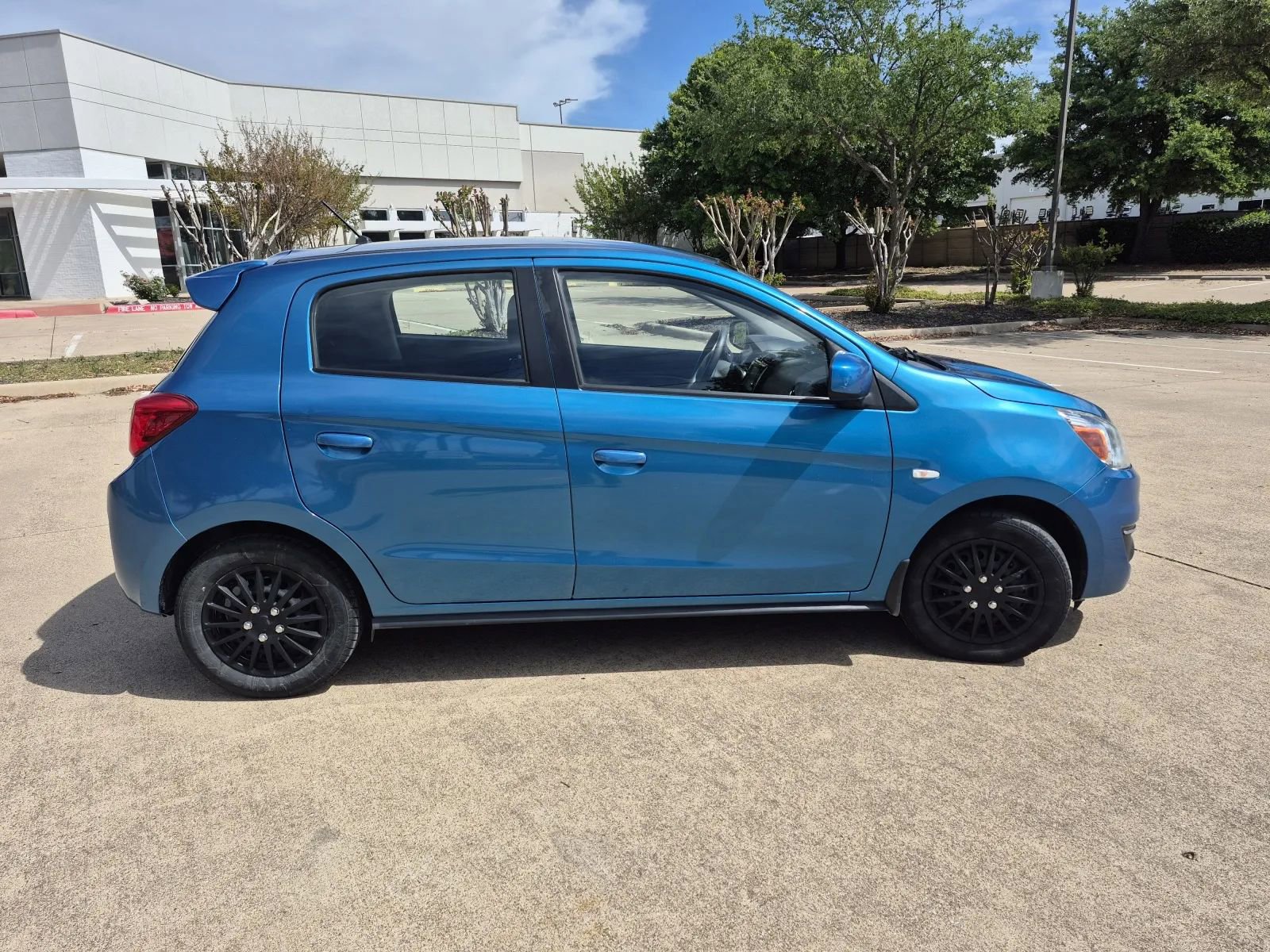 Used 2019 Mitsubishi Mirage RF FWD image 4