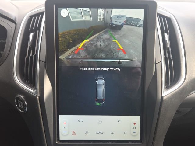 Used 2024 Ford Edge Titanium image 27