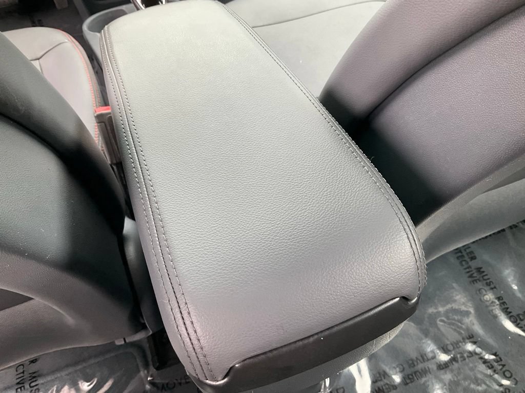 Used 2017 Chevrolet Bolt Premier FWD image 45