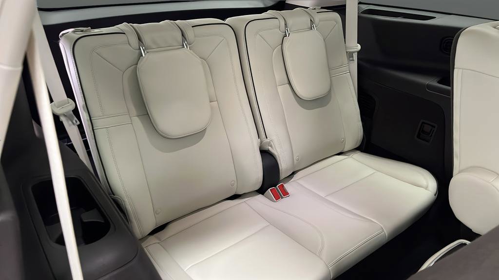 Used 2022 Lincoln Aviator Black Label Grand Touring w/ Class IV Trailer Tow Package image 27