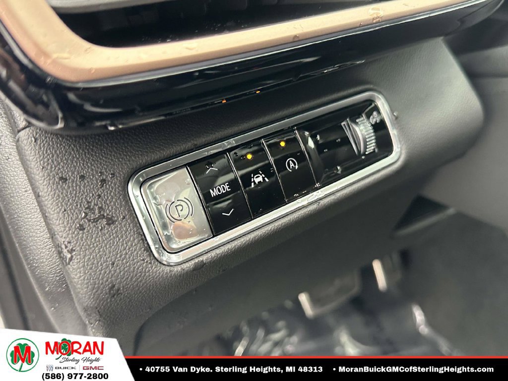 Certified 2025 Buick Envision Sport Touring AWD/4WD image 22