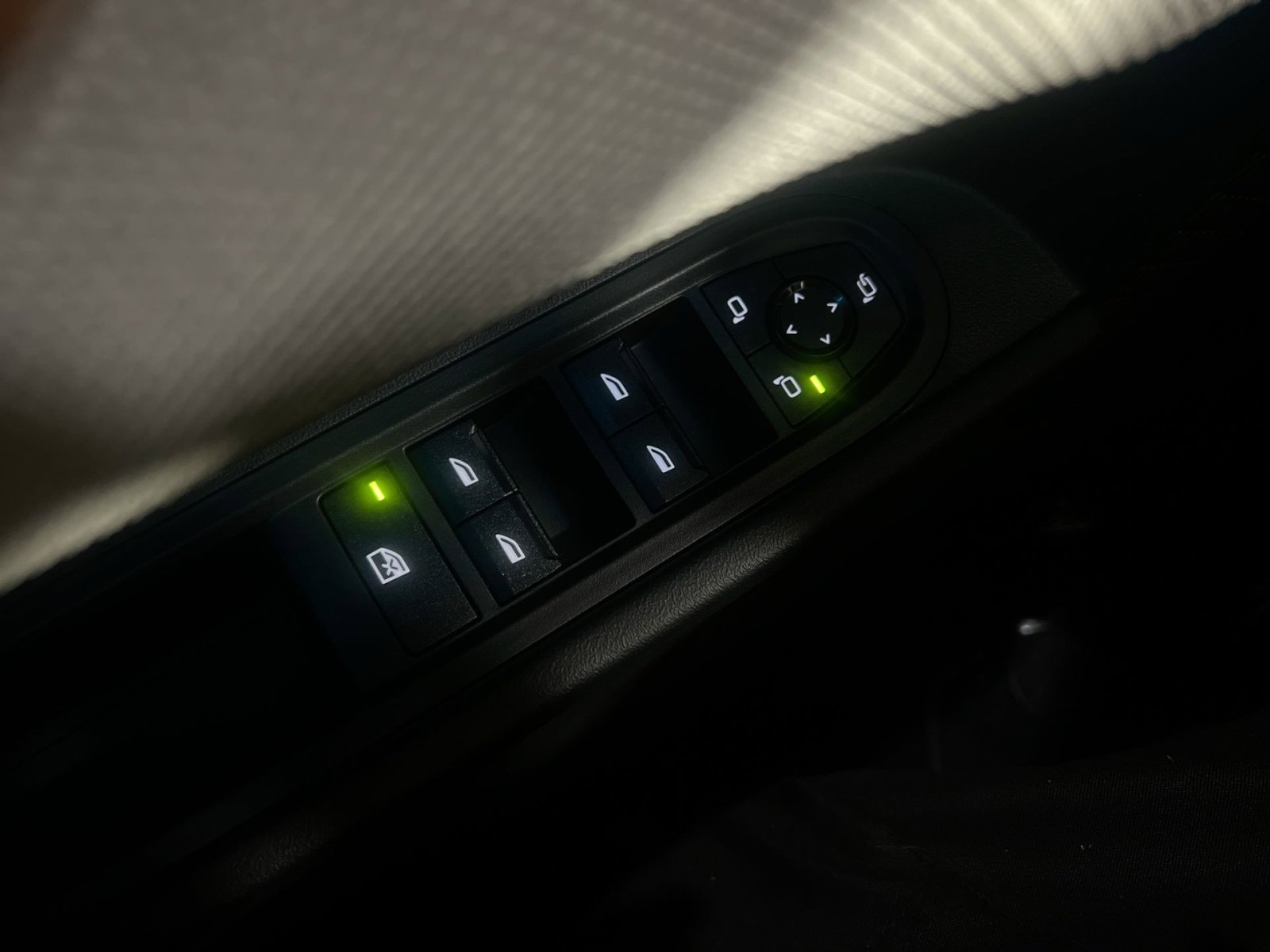 Used 2025 MINI Cooper S image 30