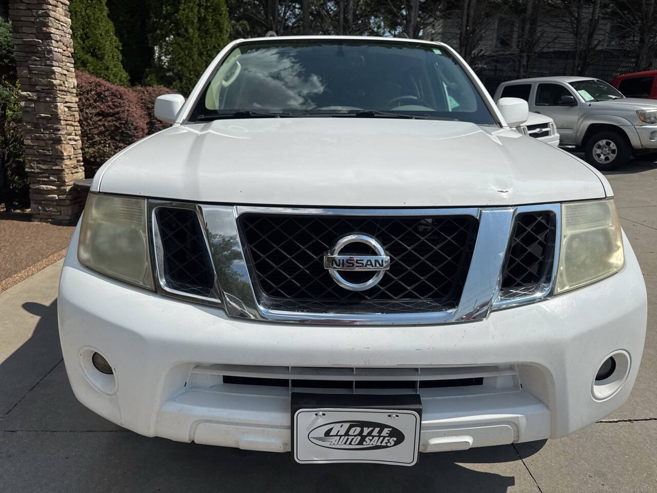 Used 2012 Nissan Pathfinder SV RWD image 9