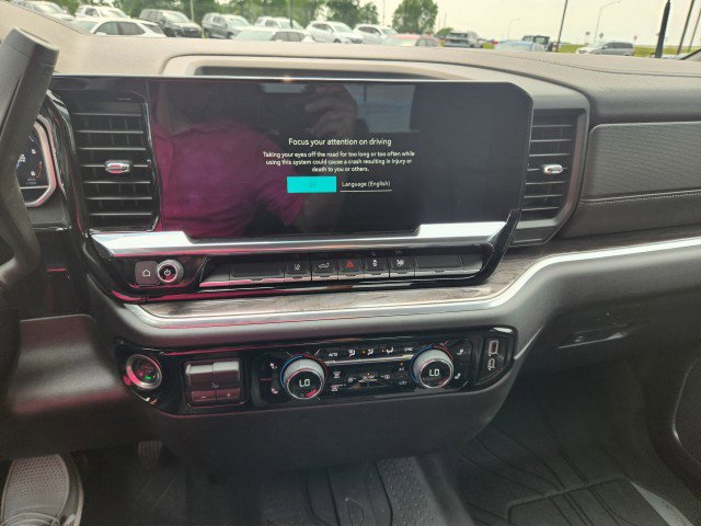 Used 2024 Chevrolet Silverado 2500 LTZ image 34