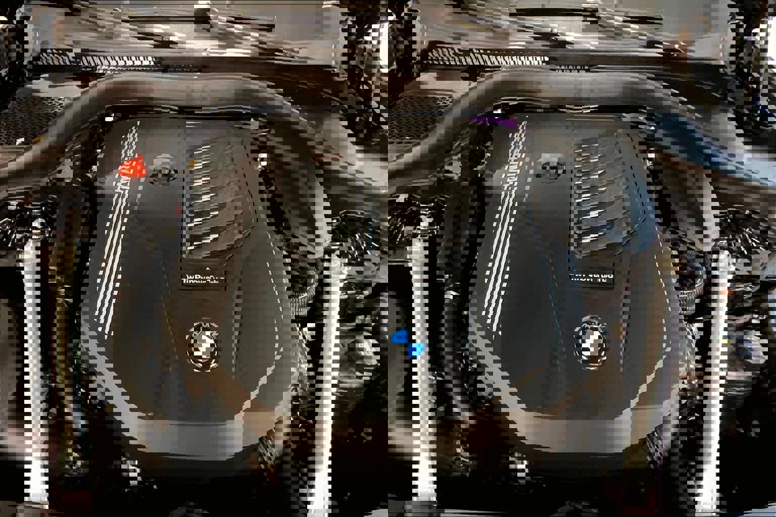 Used 2023 BMW 540i xDrive 540i xDrive w/ M Sport Package image 31