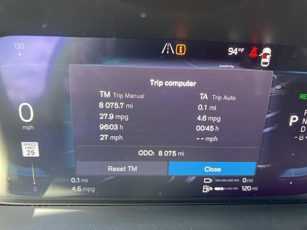 Certified 2024 Volvo XC60 T8 Ultimate w/ Climate Package image 20