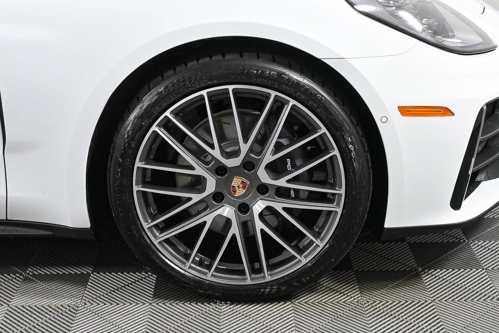 New 2026 Porsche Panamera image 40