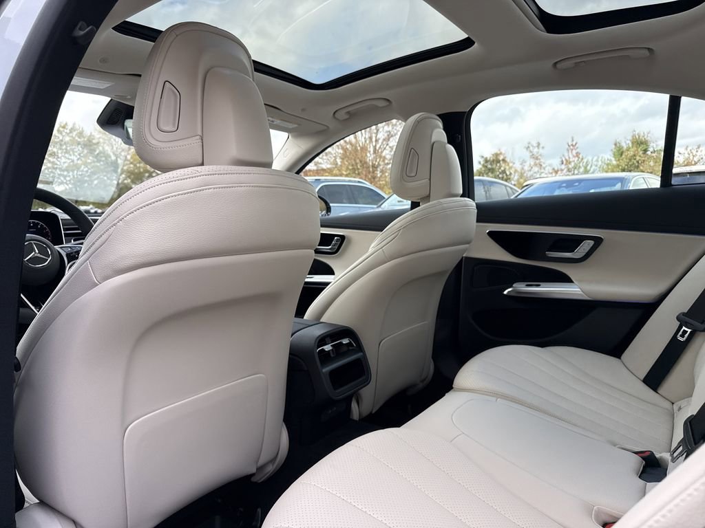 New 2026 Mercedes-Benz E 350 Sedan image 13