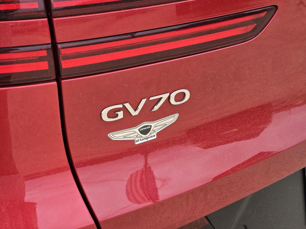 Used 2024 Genesis GV70 3.5T Sport w/ Sport Advanced Package image 7