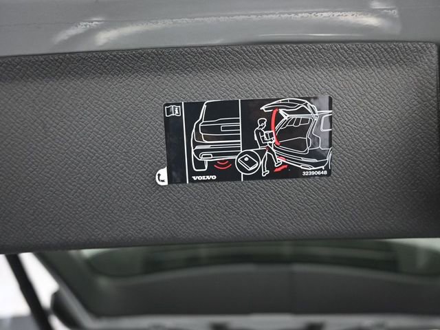 Used 2026 Volvo XC90 B6 Plus w/ Protection Package Premier image 26
