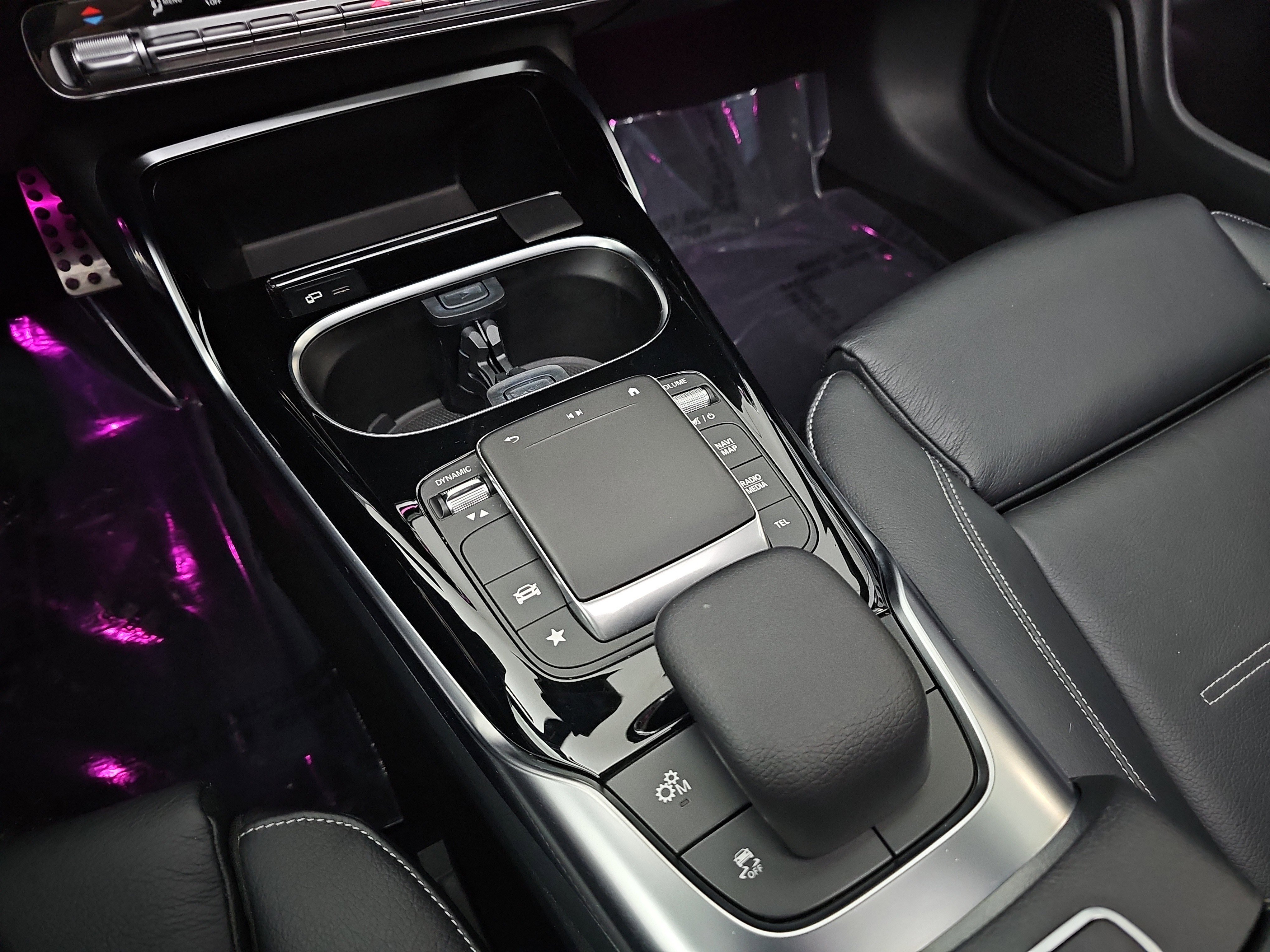 Used 2022 Mercedes-Benz CLA 35 AMG 4MATIC image 35