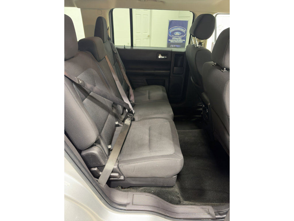 Used 2018 Ford Flex SE FWD image 26