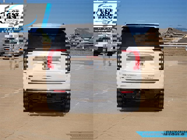 Used 2022 GMC Yukon XL Denali w/ Denali Ultimate Package image 8