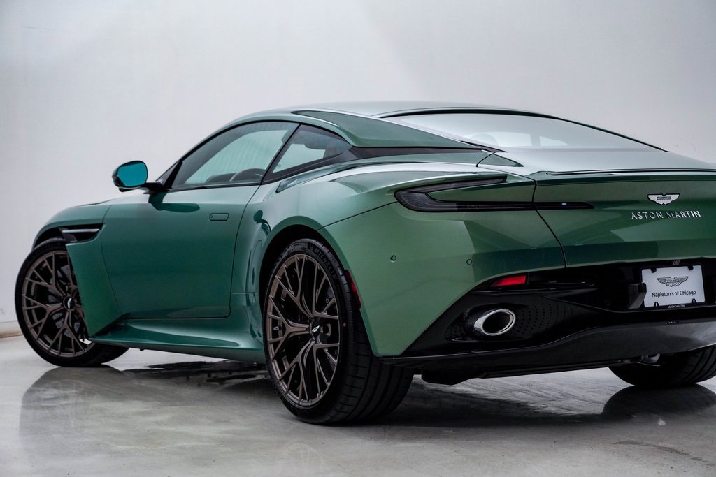 Used 2024 Aston Martin DB12 Coupe image 9