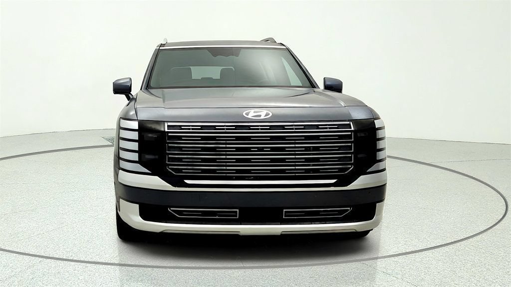 Used 2026 Hyundai Palisade Calligraphy AWD/4WD image 2