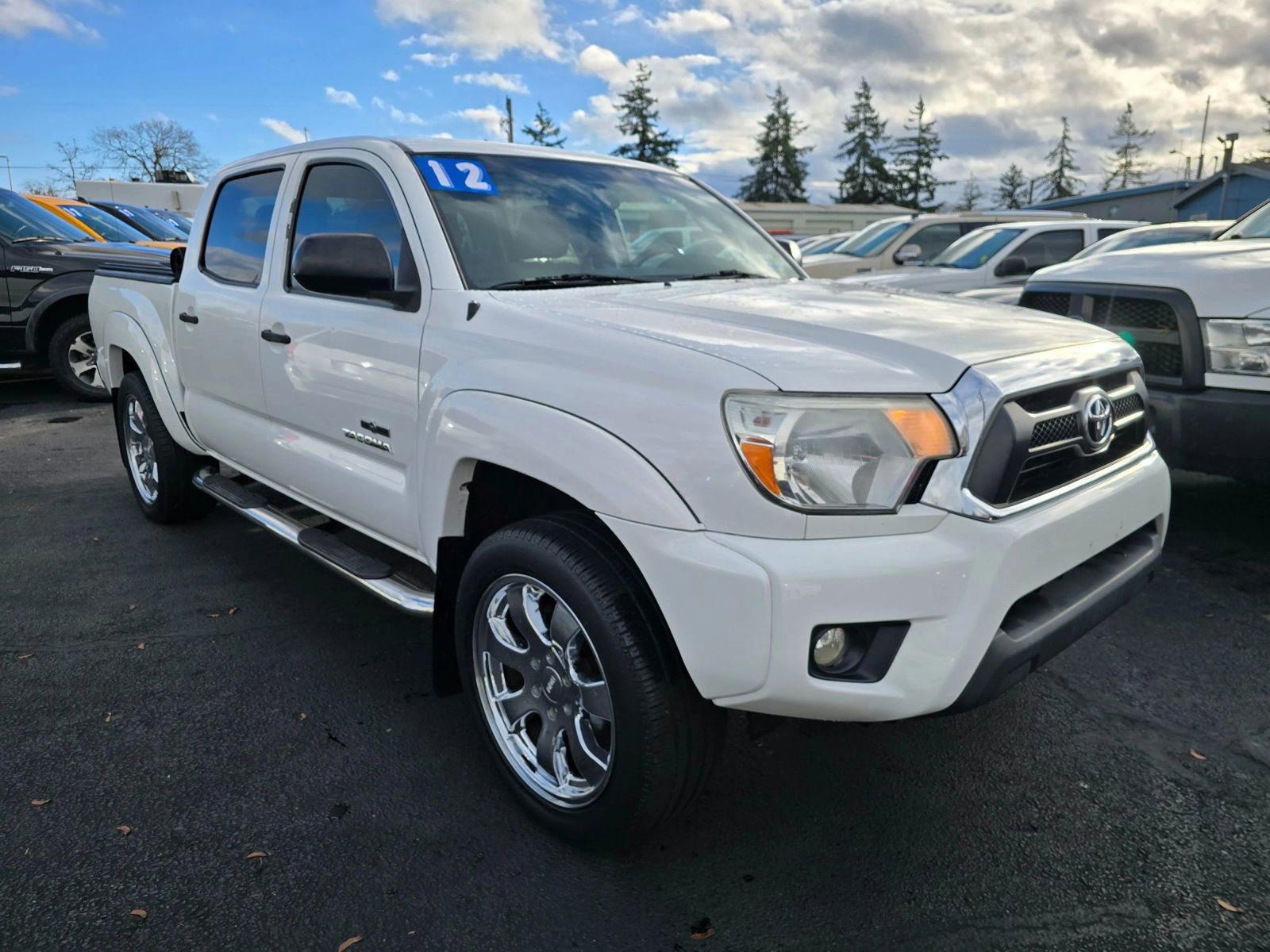 Used 2012 Toyota Tacoma PreRunner image 7