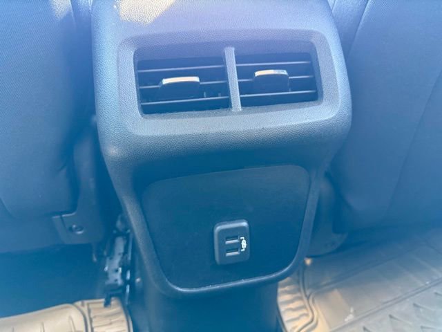 Used 2019 Chevrolet Equinox LT image 23