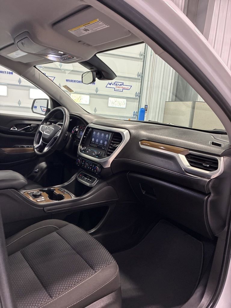 Used 2021 GMC Acadia SLE w/ Driver Convenience Package image 47