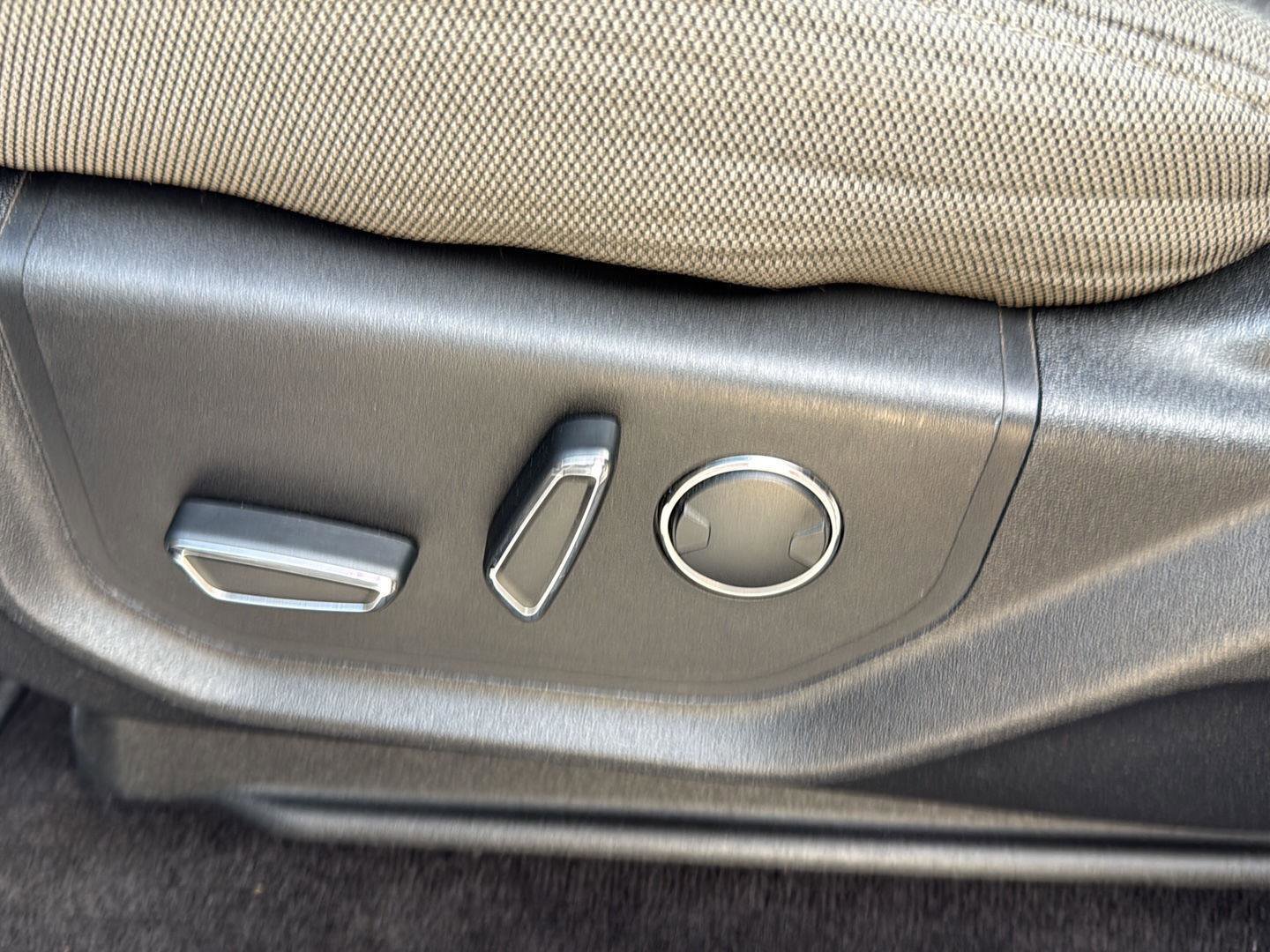 Used 2018 Ford F150 XLT w/ Equipment Group 302A Luxury image 20