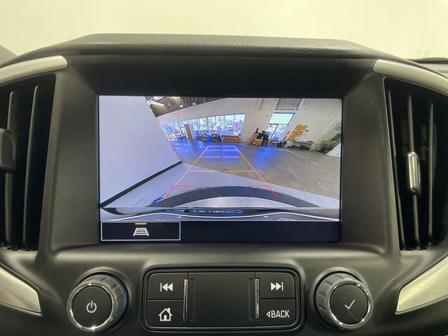 Used 2023 GMC Terrain SLT FWD image 17