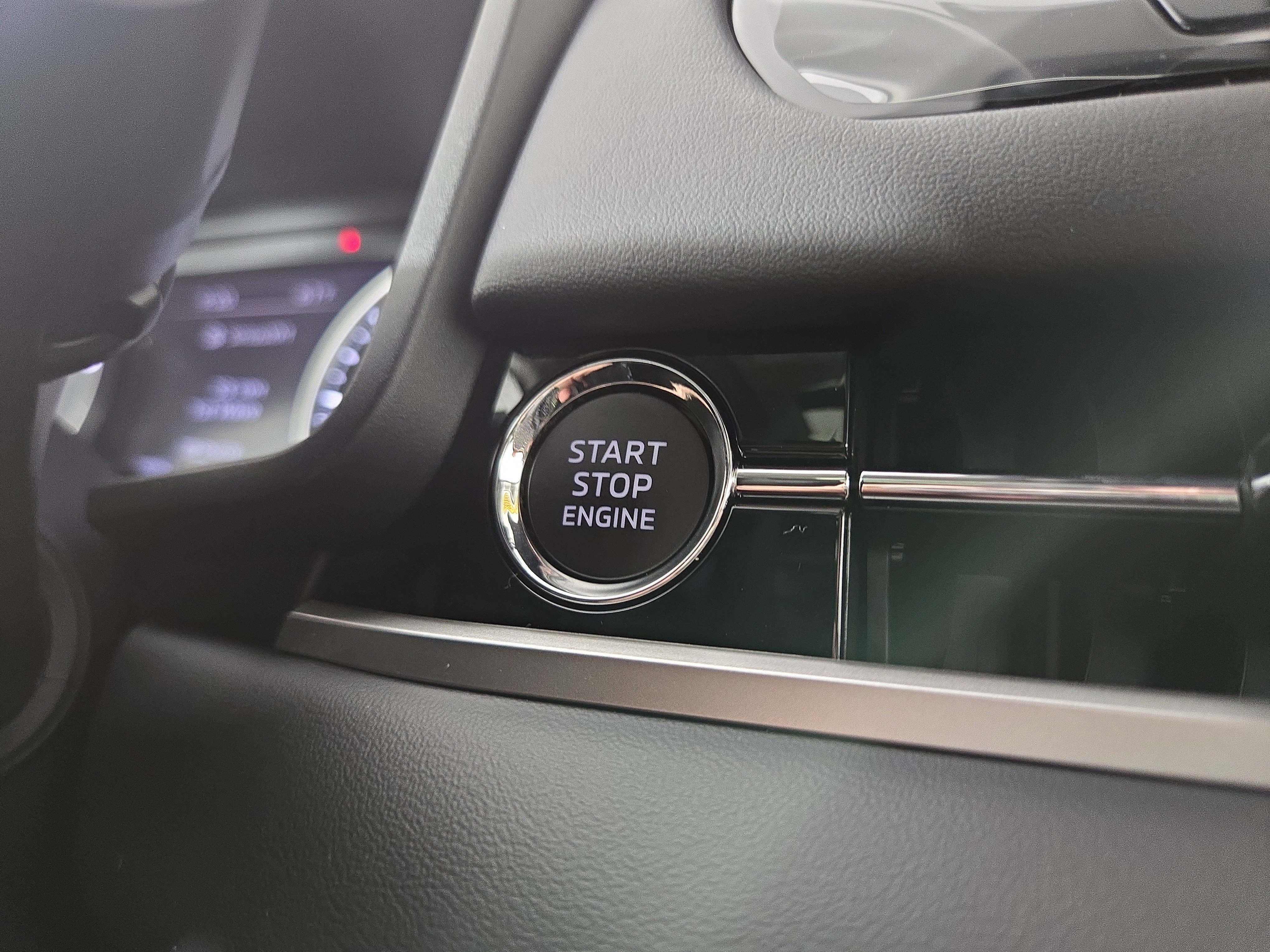 New 2026 Mitsubishi Outlander AWD image 26