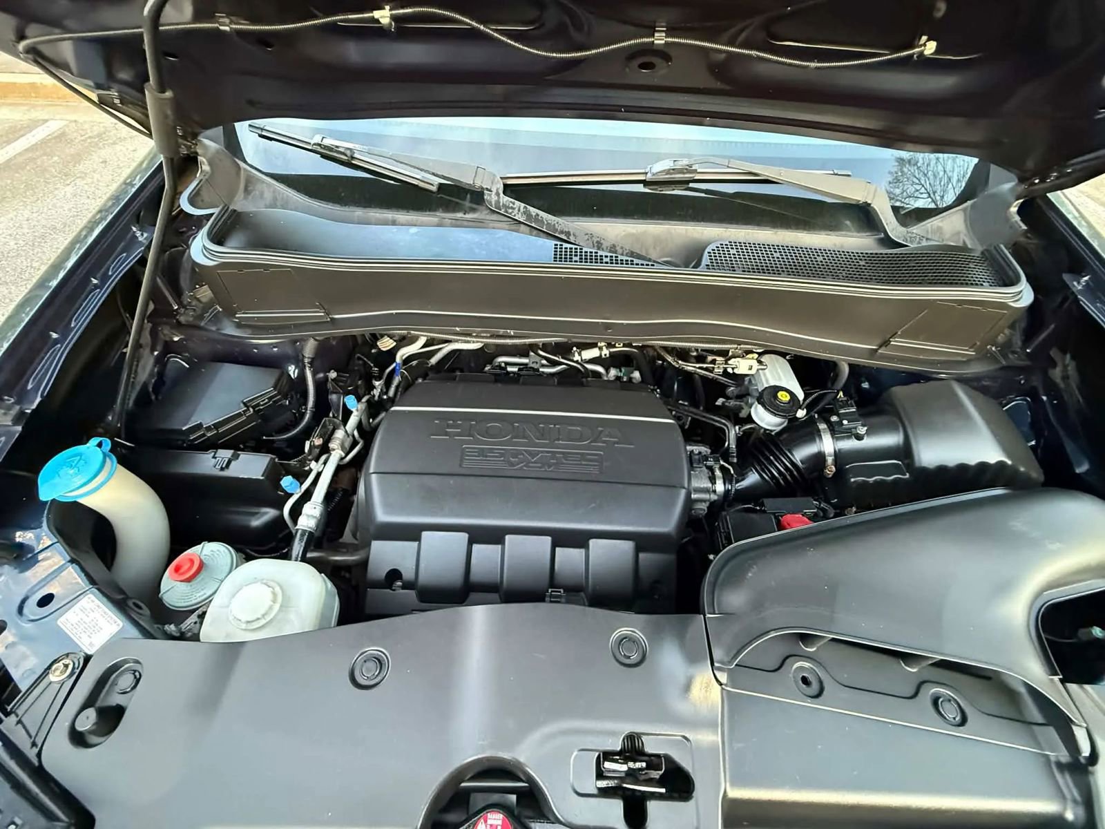 Used 2011 Honda Pilot Touring image 20