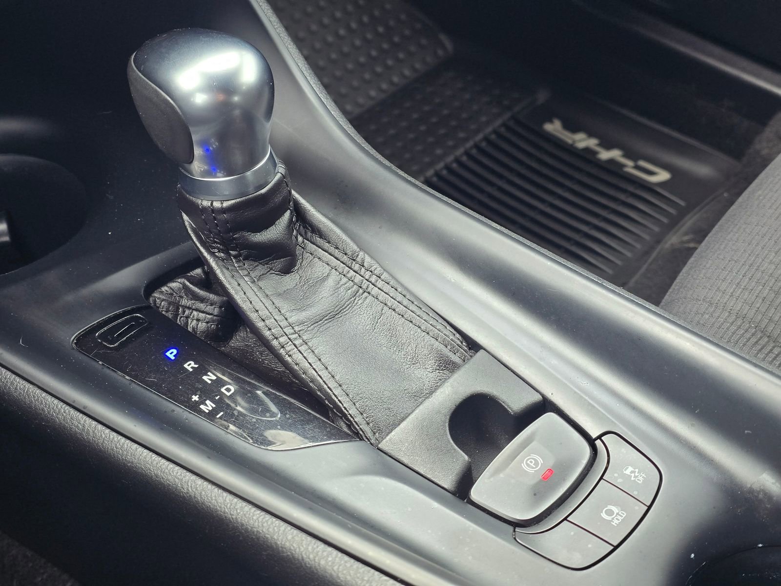 Used 2018 Toyota C-HR XLE image 27