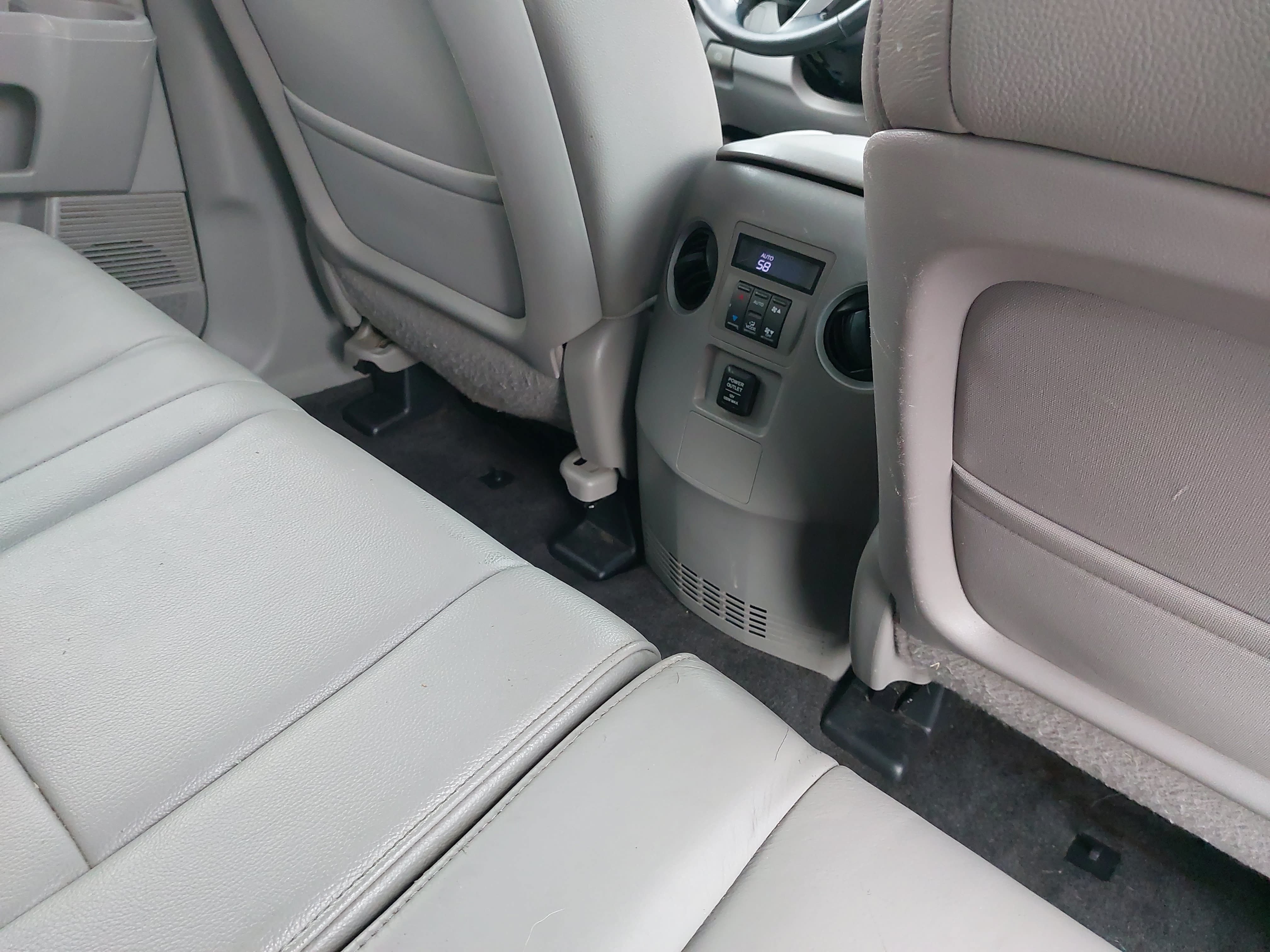 Used 2012 Honda Pilot EX-L image 12