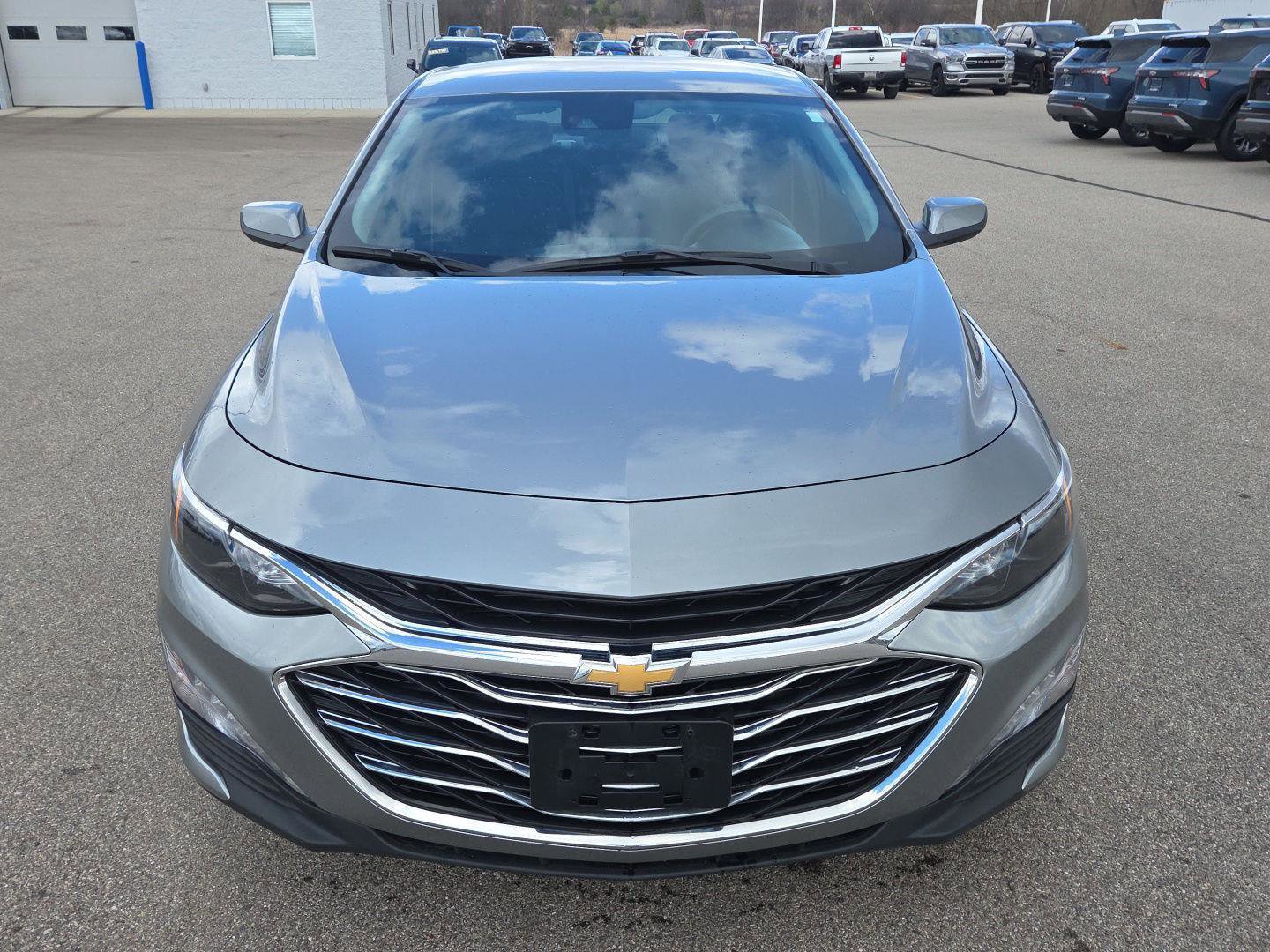 Used 2024 Chevrolet Malibu LT FWD image 10