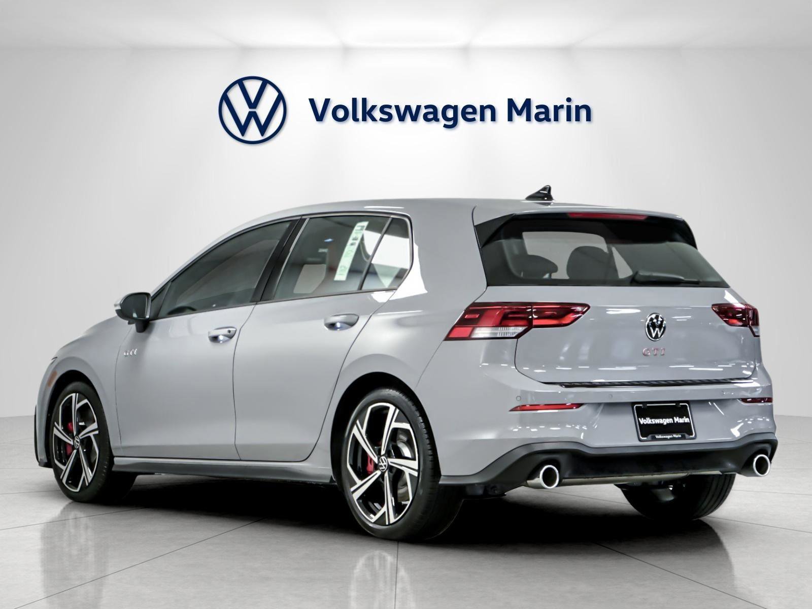 New 2026 Volkswagen GTI SE image 3