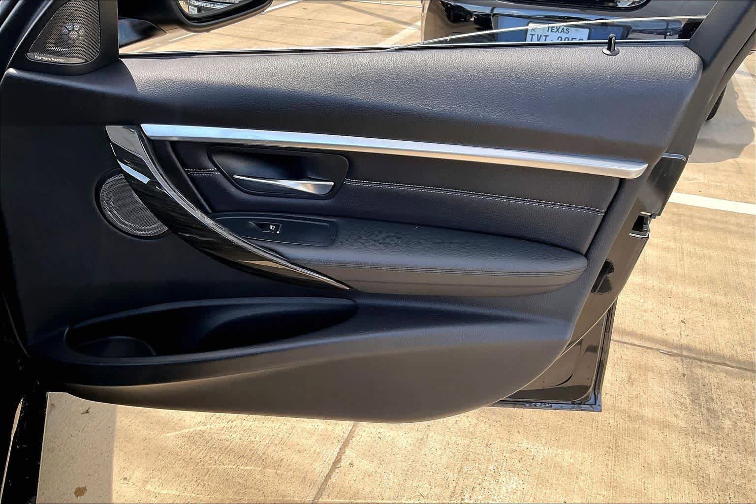 Used 2016 BMW 328i xDrive Wagon AWD/4WD image 22