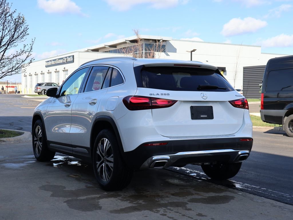 Certified 2025 Mercedes-Benz GLA 250 4MATIC image 5