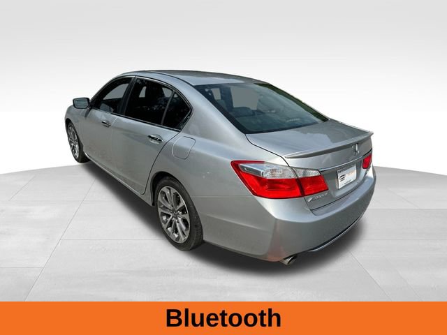 Used 2015 Honda Accord Sport image 3
