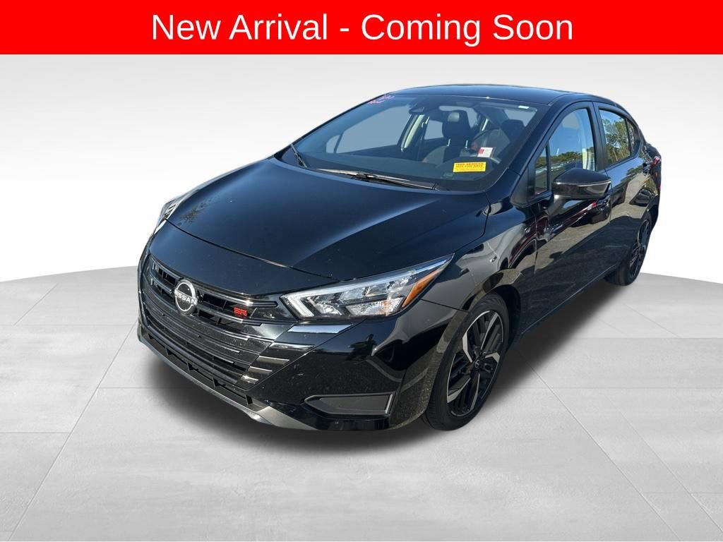 Used 2024 Nissan Versa SR image 1