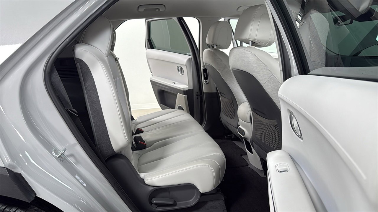 Used 2022 Hyundai Ioniq 5 SEL w/ Cargo Package image 17