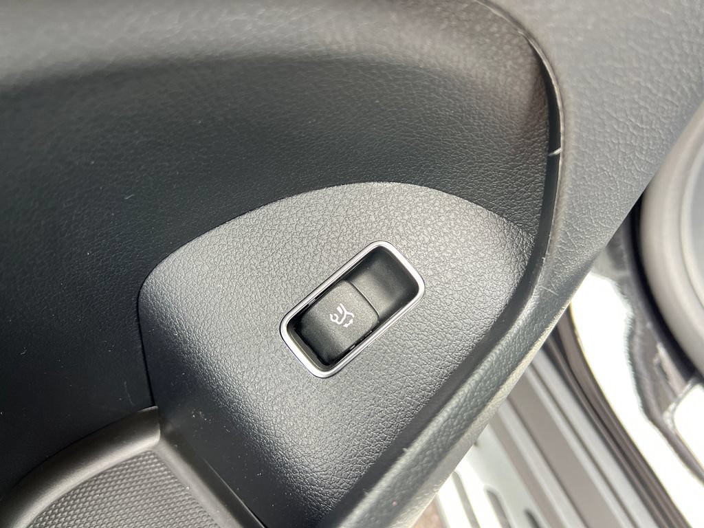 New 2026 Mercedes-Benz GLE 450 4MATIC image 13