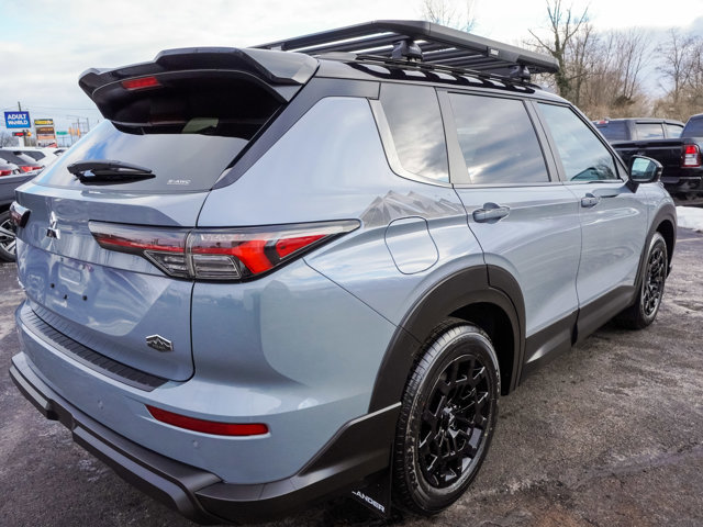 New 2026 Mitsubishi Outlander Trail Edition AWD/4WD image 6