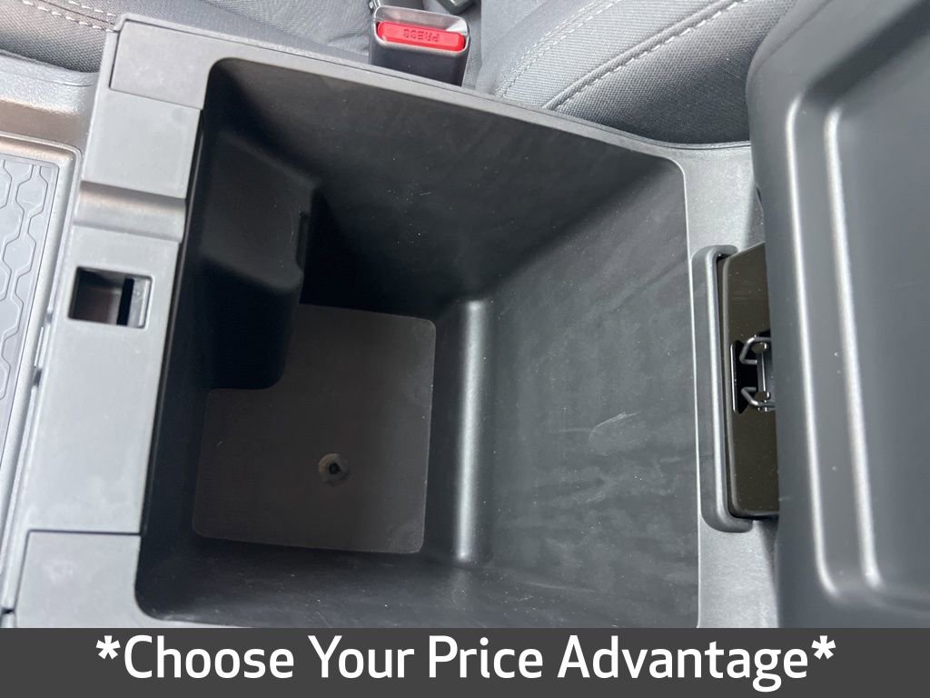 Used 2024 Nissan Frontier SV w/ SV Convenience Package image 74