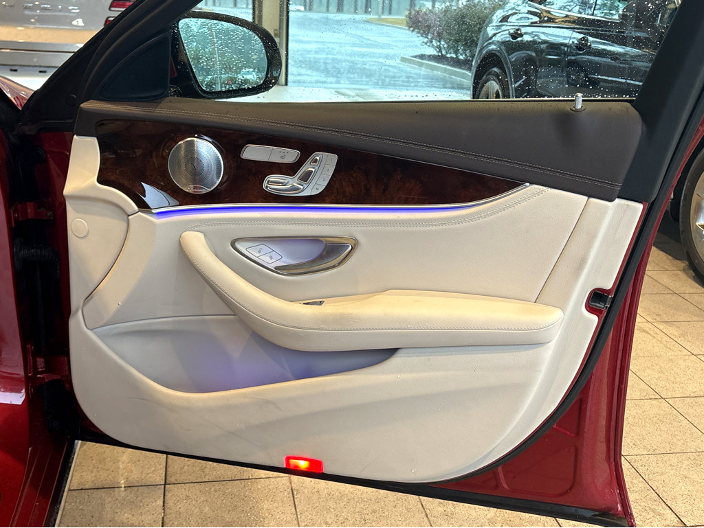 Used 2017 Mercedes-Benz E 300 4MATIC image 18