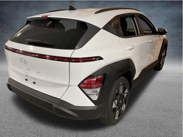 Used 2025 Hyundai Kona SEL FWD image 7