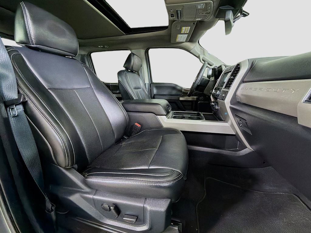Used 2021 Ford F250 Lariat image 32