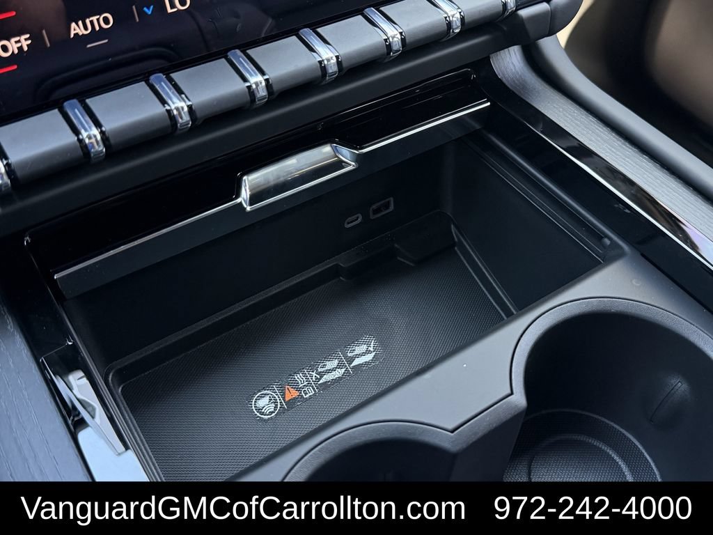 New 2027 GMC Yukon AT4 Ultimate w/ LPO, Floor Liner Package AWD/4WD image 18