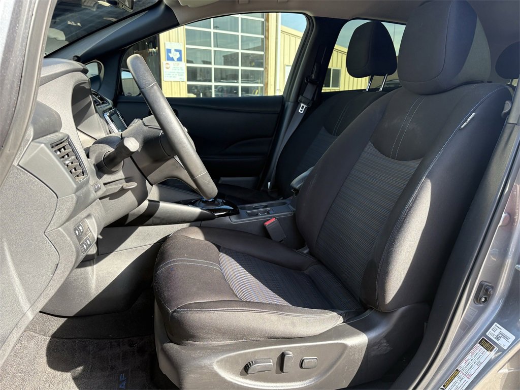 Used 2023 Nissan Leaf SV Plus image 12