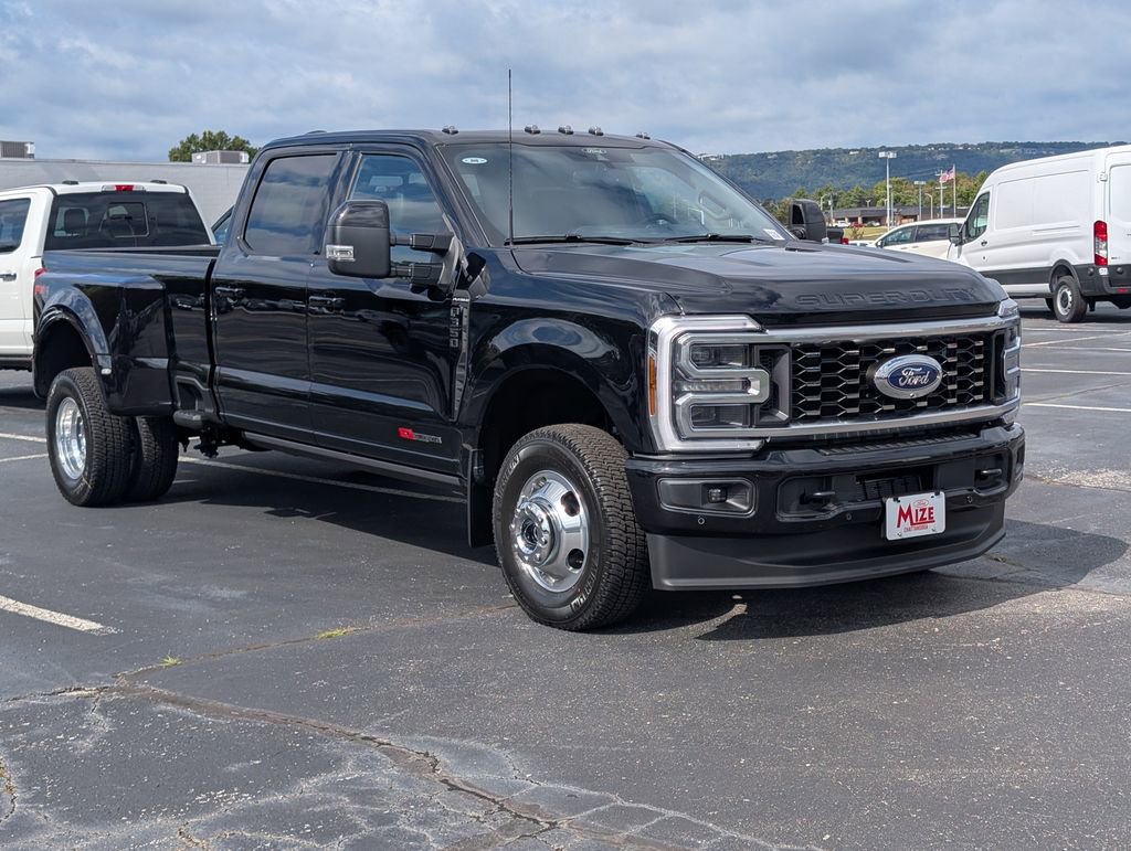 New 2026 Ford F350 Platinum image 2