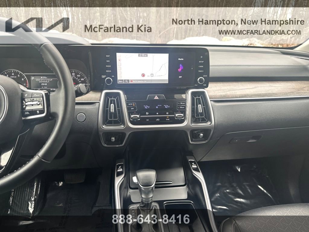Used 2023 Kia Sorento X-Line EX image 18